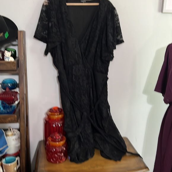 Torrid Plus Size Black Lace Wrap Dress - Picture 4 of 5